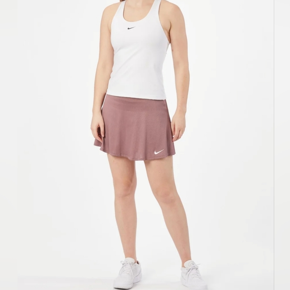 Nike Court Advantage Women's Dri-FIT Tennis Skirt